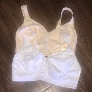 TWO Playtex 38 D 18 hour bra Lace-Detail Bra - White & Cream nice 😊